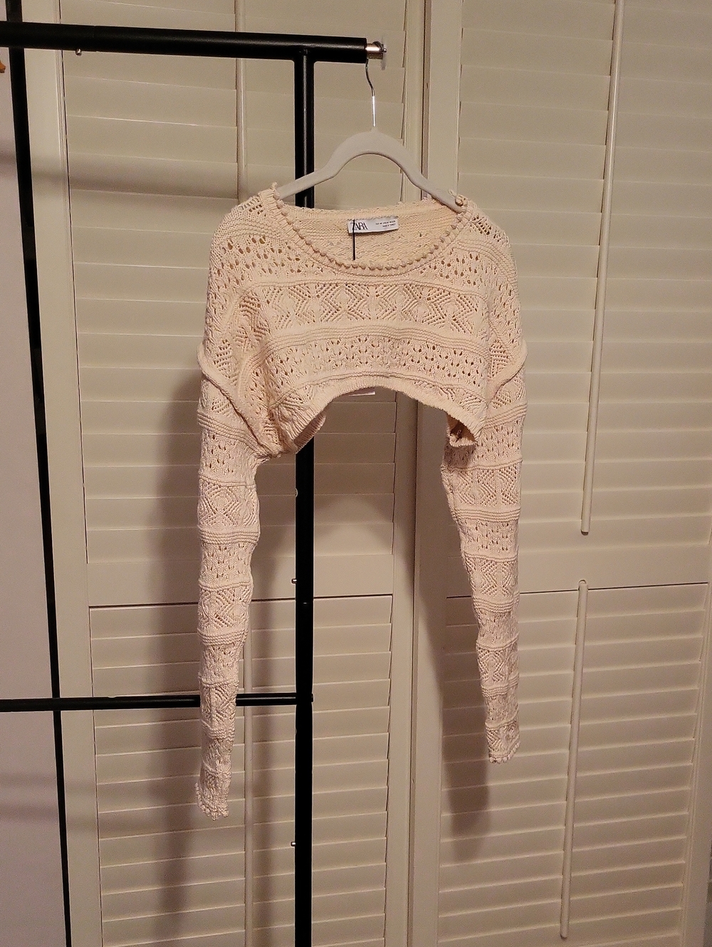 Zara Cream Cropped Open-Knit Crewneck Sweater